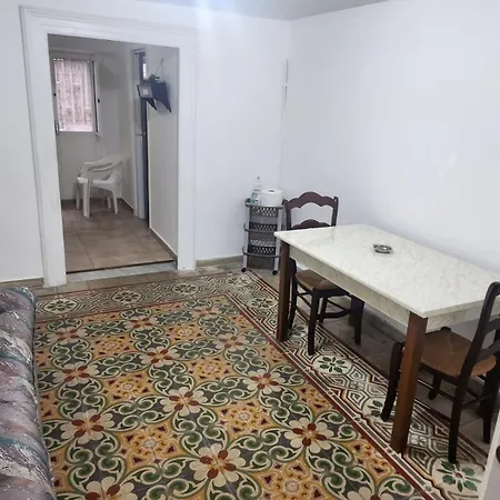 Piano Terra Lungomare Apartmán